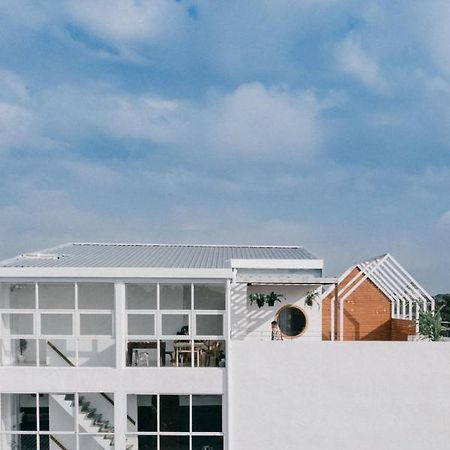 Grow Home -Stay And Space, Self Check-In Chiang Rai Zewnętrze zdjęcie